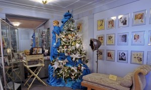 Dr. Christmas, The Hollywood Museum